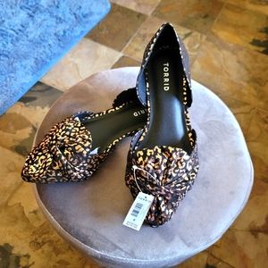 Torrid metallic leopard flats